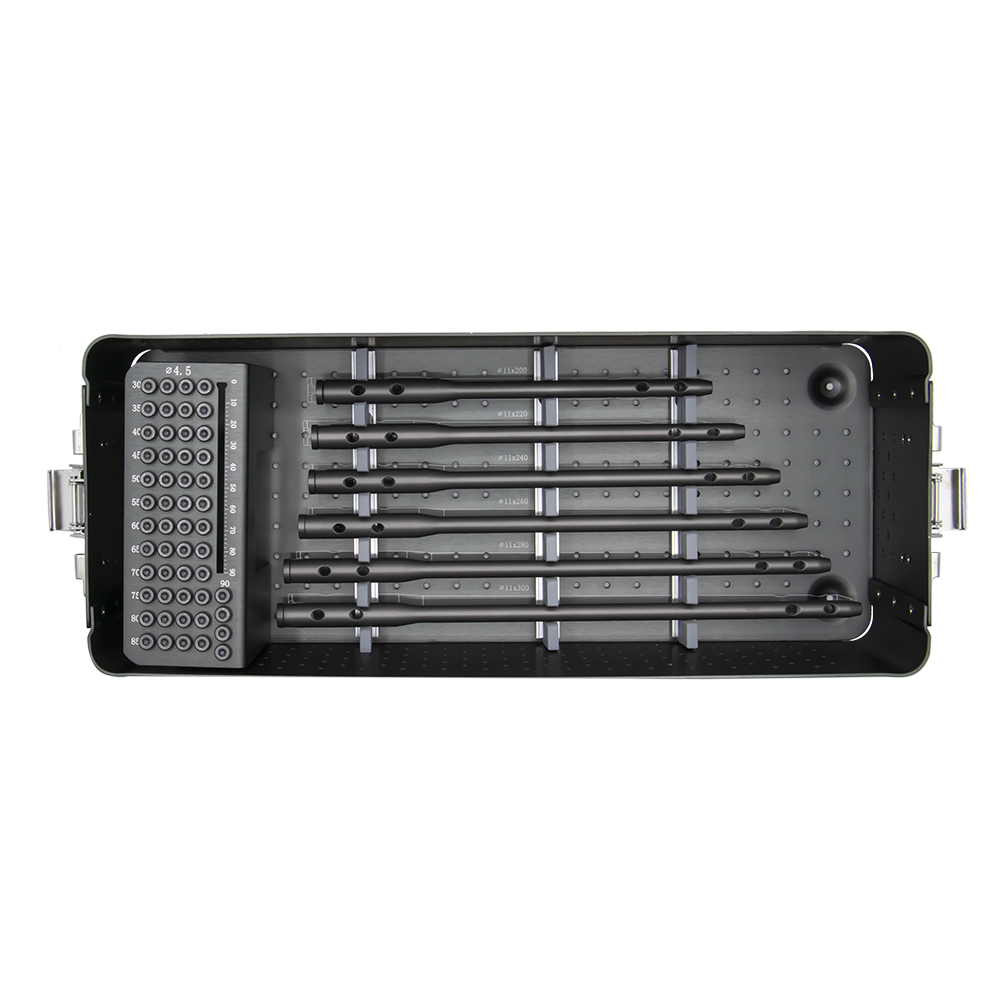 reversed femoral nail box