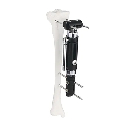 dynamic axial t shape type external fixator